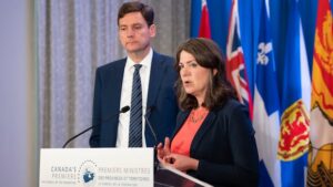 Alberta separation referendum, pipeline tensions loom over western premiers’ meeting Alberta separation referendum, pipeline tensions loom over western premiers’ meeting