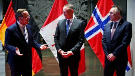 Norway and Germany Encourage Canada to Join Submarine Project