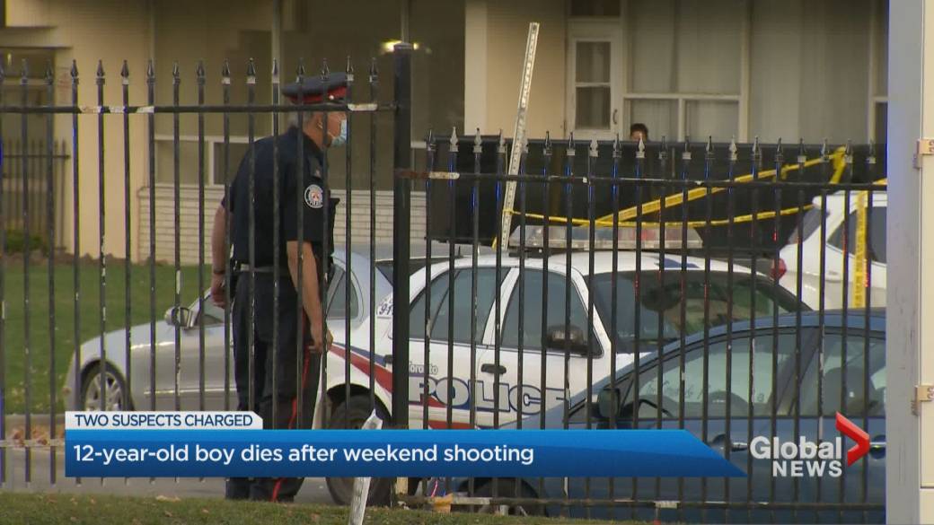 Click to play video: '12-year-old boy dies after being struck by stray bullet in Toronto'