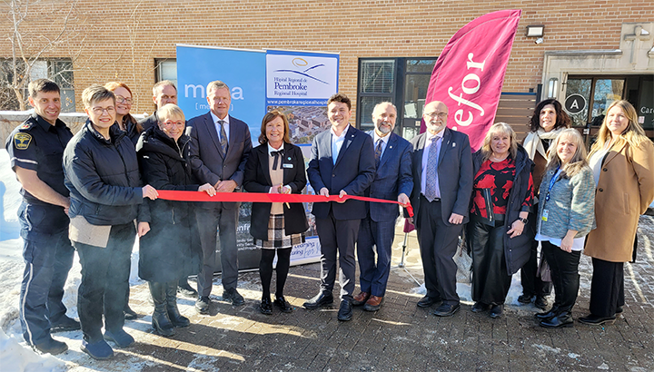 Renfrew County Celebrates Launch of New HART Hub Renfrew County Celebrates Launch of New HART Hub