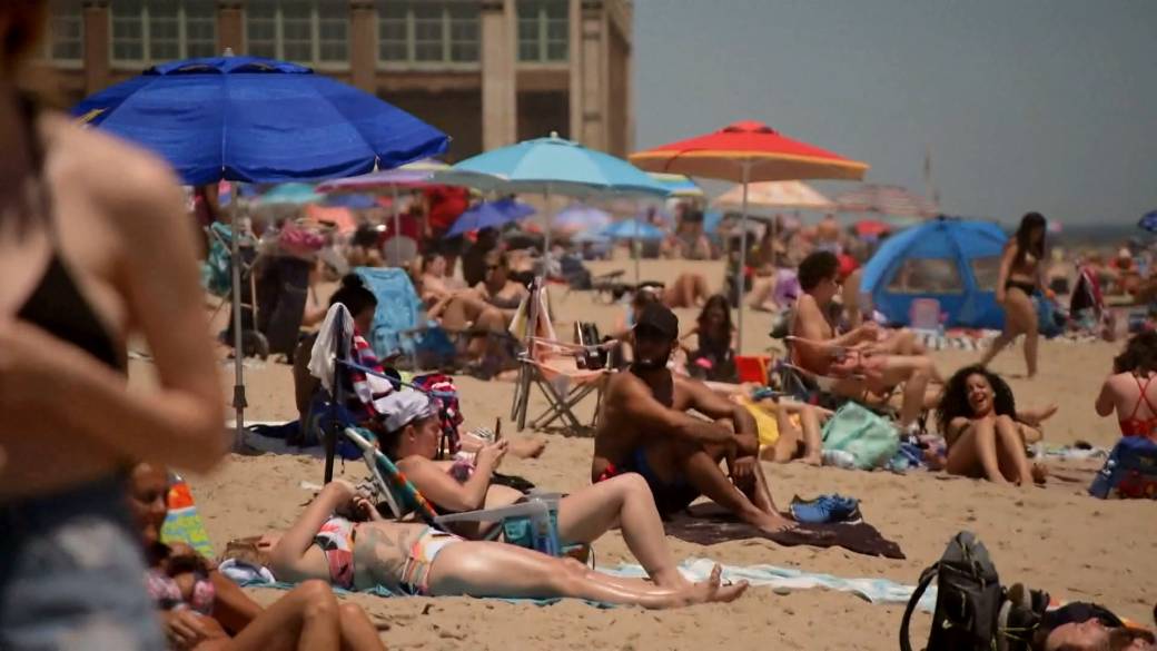 Click to play video: 'Students test positive for COVID-19 following Myrtle Beach trip'