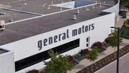 Major Job Cuts at GM’s Oshawa Facility