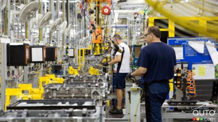 GM to Manufacture New V8 Engines in Canada
