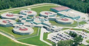 Used Razors Given to Inmates in Ontario Jail
