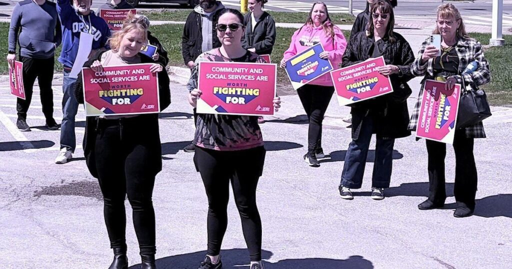 Kawartha Workers Gear Up for Possible Strike