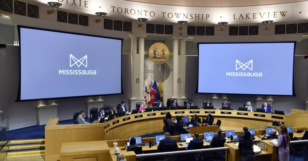 Residents of Mississauga Protest Vote Against Oversight