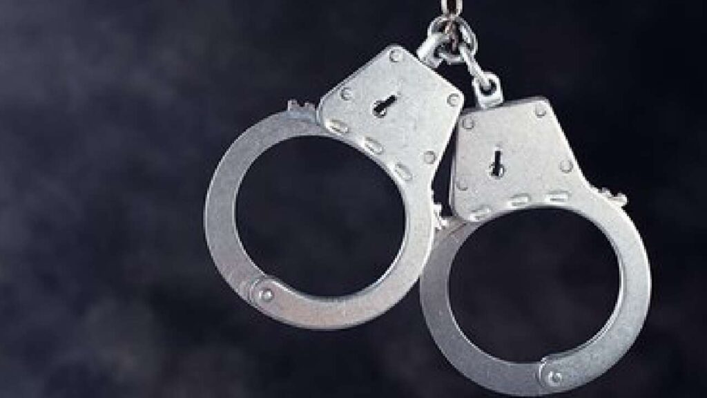 Oakville Police Arrest Two in SUV Theft Case