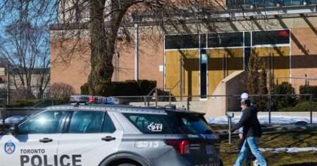 Search Underway for Gunman in Synagogue Shootings Near Toronto