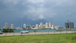 Severe thunderstorms warning ends for southwestern Ontario, heat warning in effect
