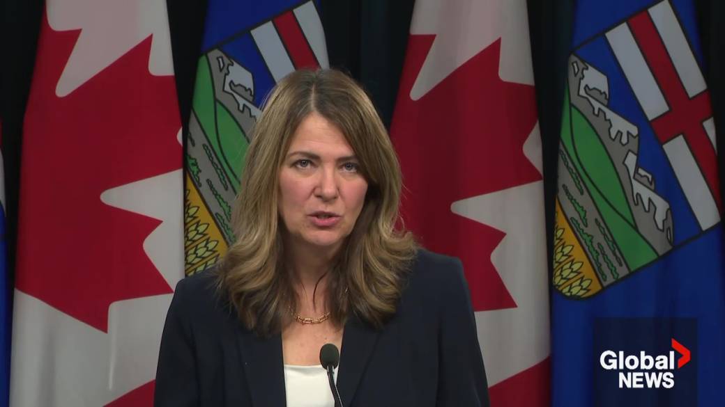 Click to play video: 'Danielle Smith says province will appeal ruling against separation petition'
