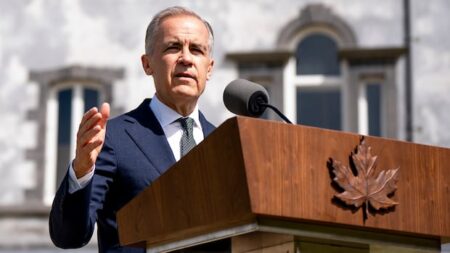 Carney Discusses Future Global Dynamics Before G7 Meeting