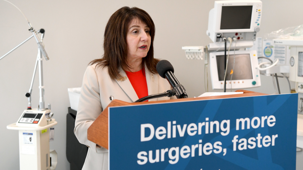 Alberta’s Healthcare Shift Raises Concerns Alberta’s Healthcare Shift Raises Concerns
