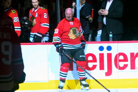 Blackhawks and Canada Summit Series star Dennis Hull dies at 81 Blackhawks and Canada Summit Series star Dennis Hull dies at 81