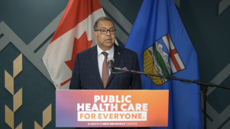 Nenshi Challenges Ottawa to Act Against Alberta’s Surgery Plan