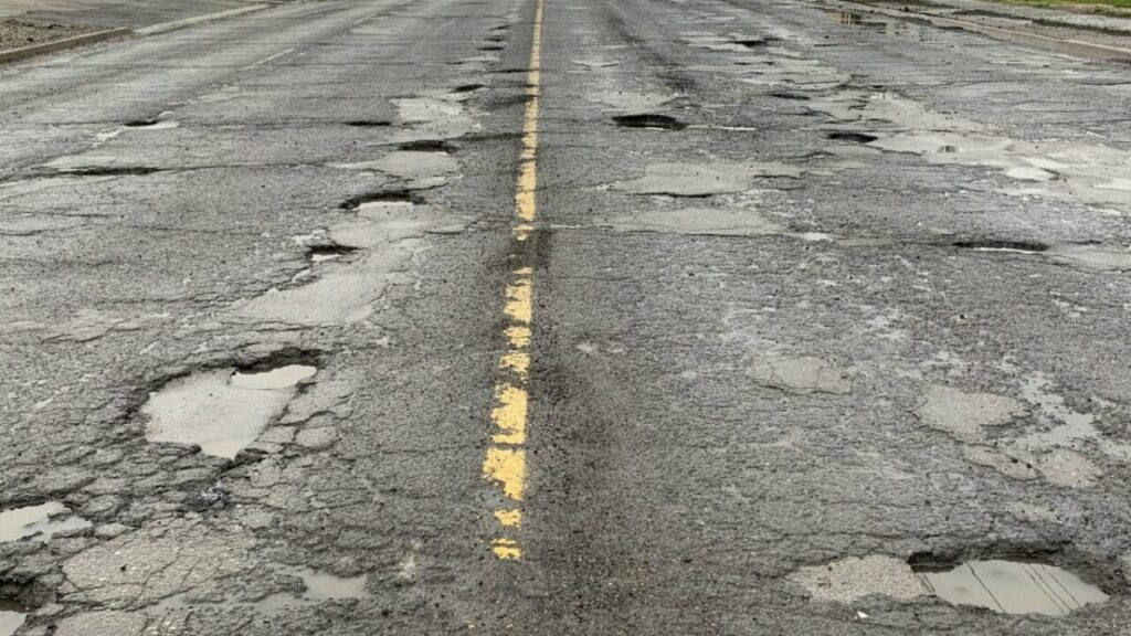 Barton Street East in Hamilton Named Ontario’s Worst Road Again
