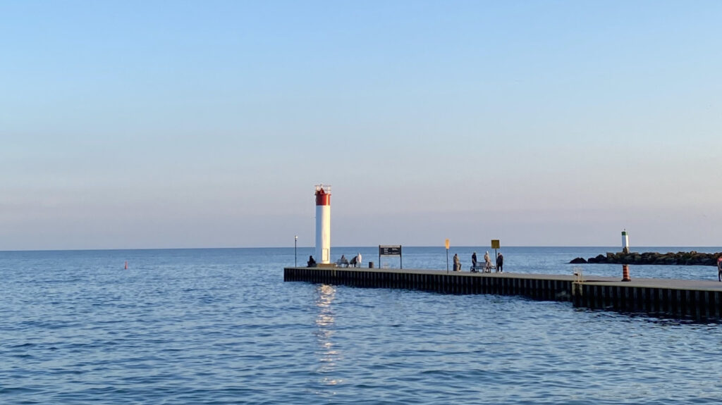 Explore Whitby: A Lakeside Gem in Ontario