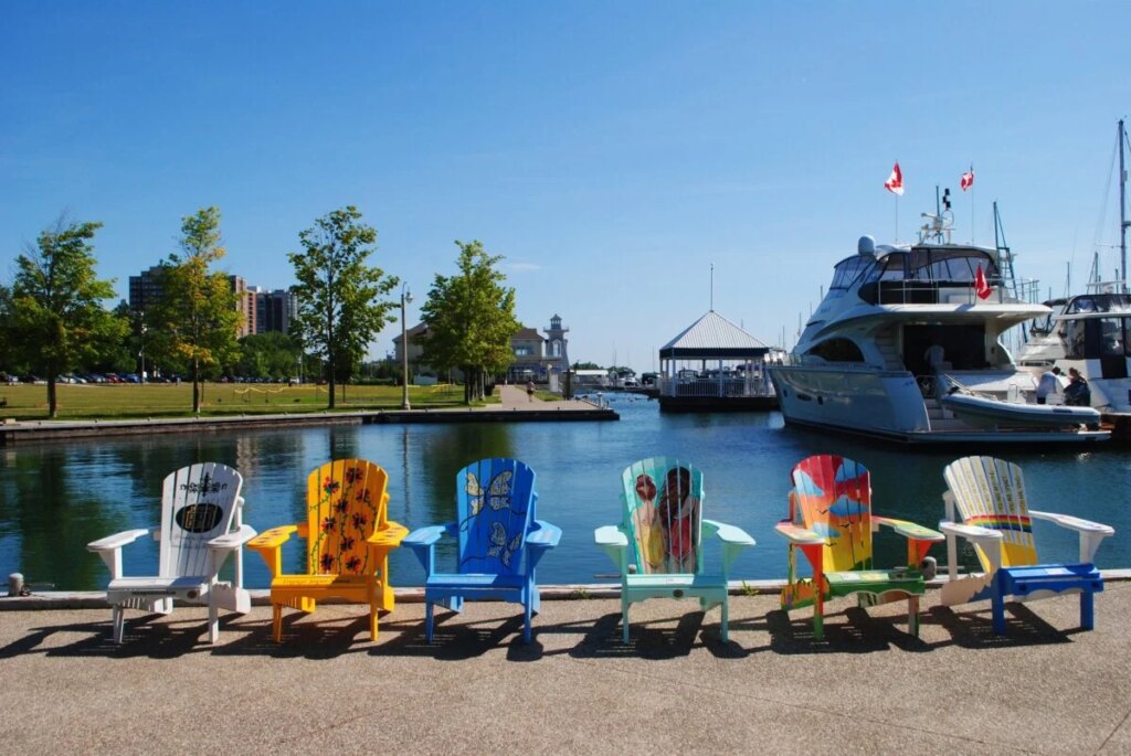 Explore Oakville: Nature, Beaches, and Culture Explore Oakville: Nature, Beaches, and Culture
