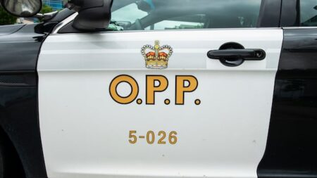 Crash on Highway 407 in Burlington Sends Three to Hospital Crash on Highway 407 in Burlington Sends Three to Hospital