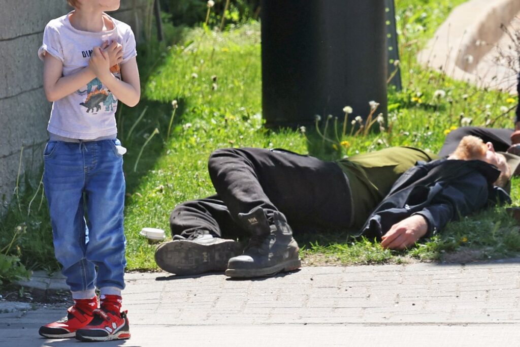 Will Barrie’s New Policy Tackle Drug Use Downtown?