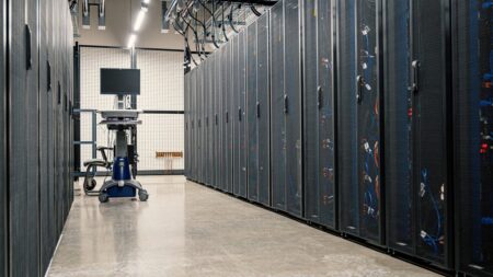 Residents in Ontario Worry About Proposed AI Data Centres