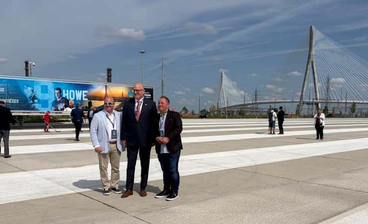 (Photo of Windsor Mayor Drew Dilkens atthe Gordie Howe International Bridge ribbon-cutting ceremony by Maureen Revait)