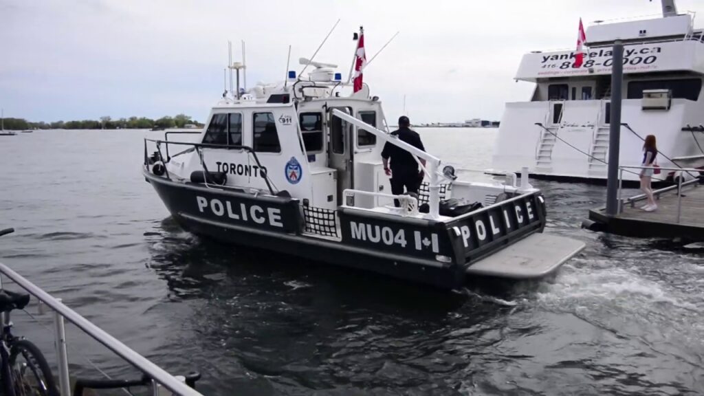 Boat Accident Sends Two to Hospital in Toronto Boat Accident Sends Two to Hospital in Toronto