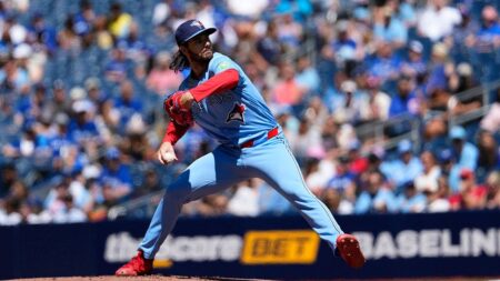 Back Toronto Blue Jays Dylan Cease against Logan Webb in a low-scoring Giants pitching matchup