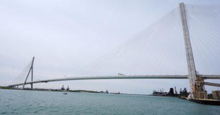 New Bridge Opens Between Canada and the U.S. Amid Trade Tensions New Bridge Opens Between Canada and the U.S. Amid Trade Tensions