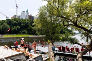 Heat wave gripping much of Ontario shows no signs of letting up