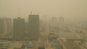 Heat, wildfire smoke combine to create dangerous conditions across southwestern Ontario