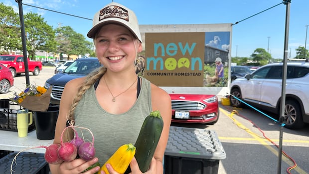 Ontario Women Farmers Adapt to New Industry Demands Ontario Women Farmers Adapt to New Industry Demands