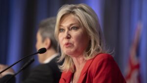 ‘Looking forward:’ Bonnie Crombie officially enters race for Mississauga mayor