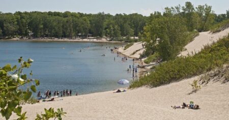 Discover Ontario’s Scenic Dunes and Charming Towns Discover Ontario’s Scenic Dunes and Charming Towns