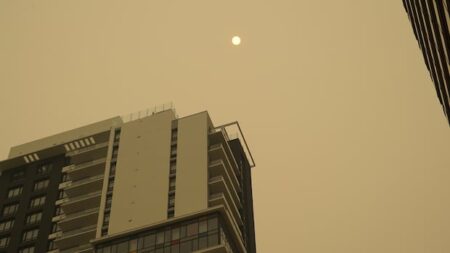 Air Quality Alert for London Continues This Weekend