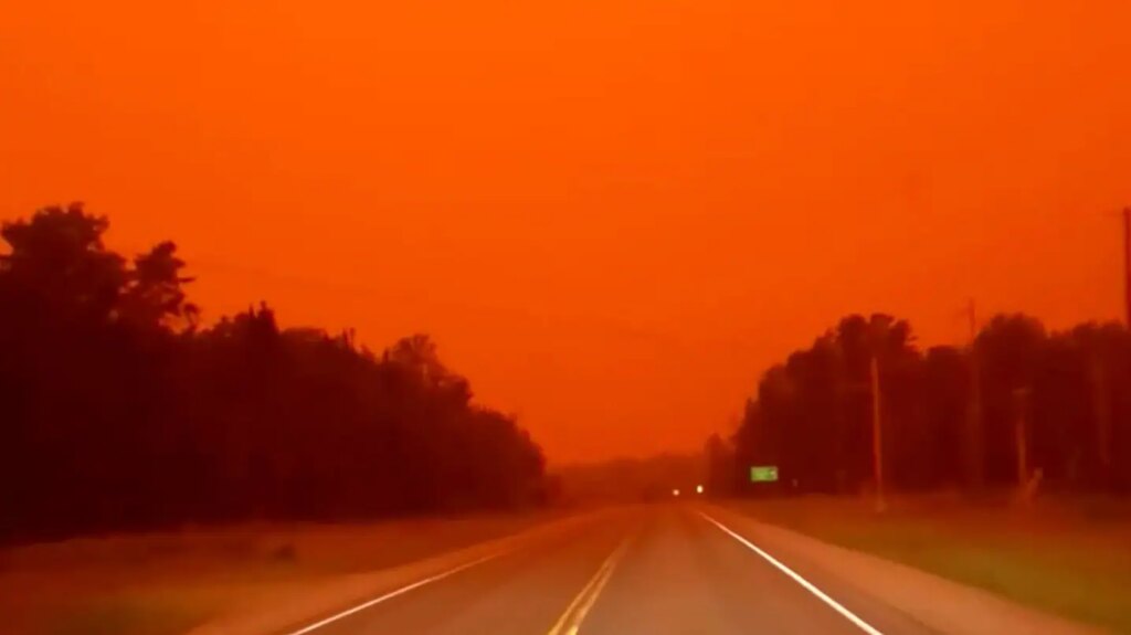 Smoke from Ontario Wildfires Disrupts Outdoor Activities in Durham Smoke from Ontario Wildfires Disrupts Outdoor Activities in Durham