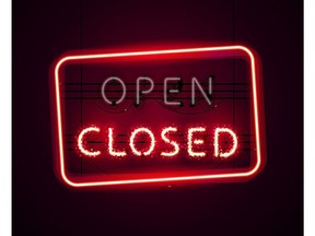 open/closed sign