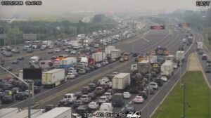 2 people from Cambridge killed in serious Hwy. 401 crash