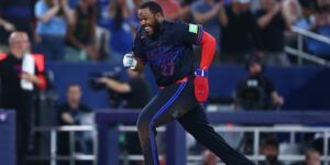 Blue Jays Take Down Yankees in Wild Card Push