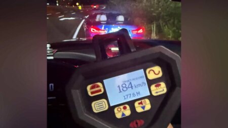 Speeding BMW Seized After Driving 184 km/h in Oakville Speeding BMW Seized After Driving 184 km/h in Oakville