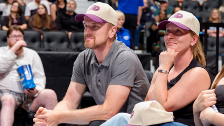 Daniel Sedin Takes His Family to Support Toronto Tempo