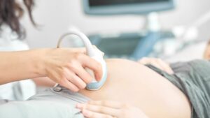 Expectant Ontario moms are travelling hours for routine ultrasounds amid sonographer shortage