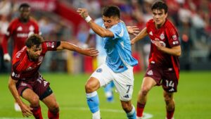 NYCFC and Toronto Battle to a Draw in 1-1 Match NYCFC and Toronto Battle to a Draw in 1-1 Match