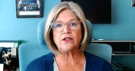 Hamilton Mayor Makes Light of Lake Ontario Rename Hamilton Mayor Makes Light of Lake Ontario Rename