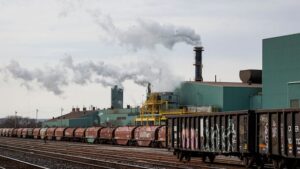 Hamilton steelworkers union, business leaders warn of harder times ahead as Ford promises tariff relief