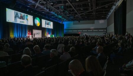 Ontario Mayors Meet in Ottawa to Discuss Funding Ontario Mayors Meet in Ottawa to Discuss Funding
