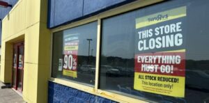Toys’R’Us Closes in Whitby, Spirit Halloween Takes Over Toys’R’Us Closes in Whitby, Spirit Halloween Takes Over