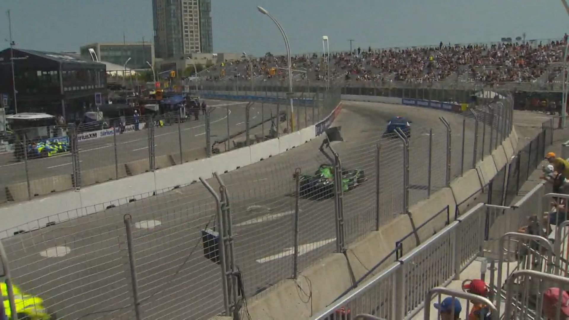 Click to play video: 'Friday frustrations at Markham’s first Ontario Honda Dealers Indy'