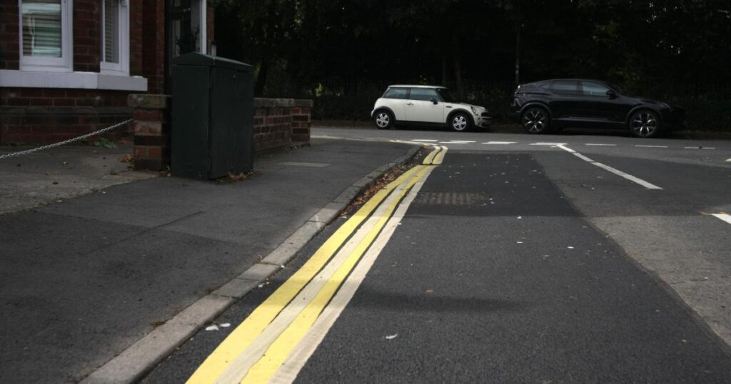Confusion Over Newly Painted Yellow Lines in York Confusion Over Newly Painted Yellow Lines in York
