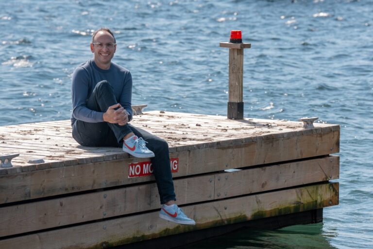 MapQuest GM Visits Lake Ontario After Naming Controversy MapQuest GM Visits Lake Ontario After Naming Controversy