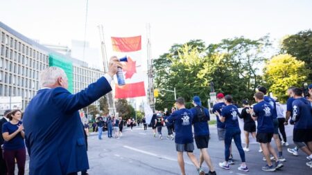 Memorial Run from Toronto to Ottawa Honors Fallen Officers Memorial Run from Toronto to Ottawa Honors Fallen Officers